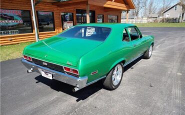 Chevrolet-Nova-1970-Green-Black-0-21