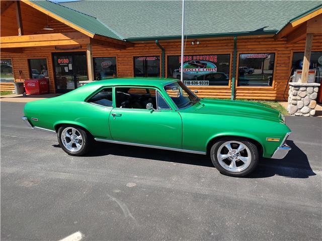 Chevrolet-Nova-1970-Green-Black-0-27