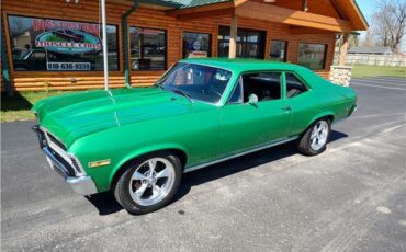 Chevrolet-Nova-1970-Green-Black-0-5