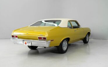 Chevrolet-Nova-1972-Gold-Tan-11632-6