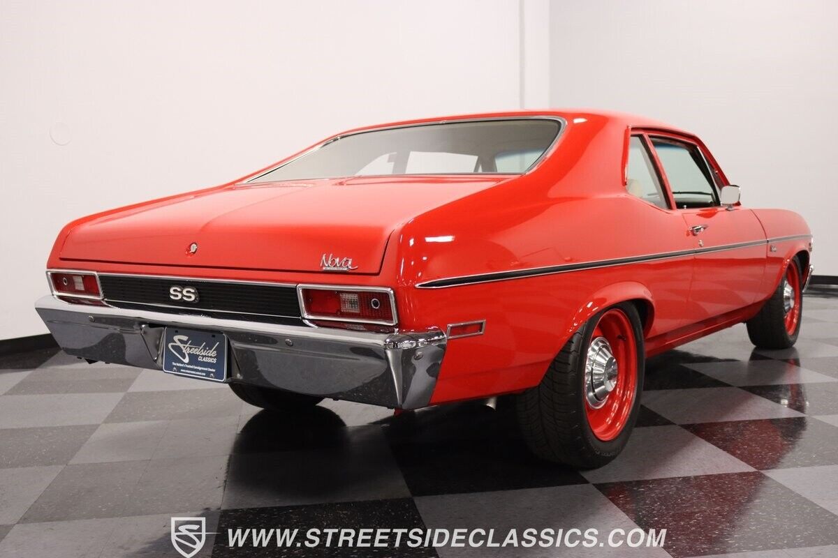 Chevrolet-Nova-1972-Red-Covert-102452-10