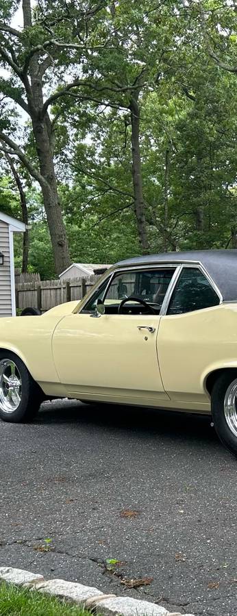 Chevrolet-Nova-1972-yellow-75639-19