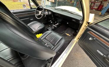 Chevrolet-Nova-1972-yellow-75639-4