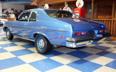 Chevrolet-Nova-1974-Blue-0-5