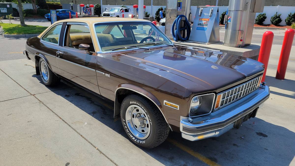 Chevrolet-Nova-1977-brown-87548-1