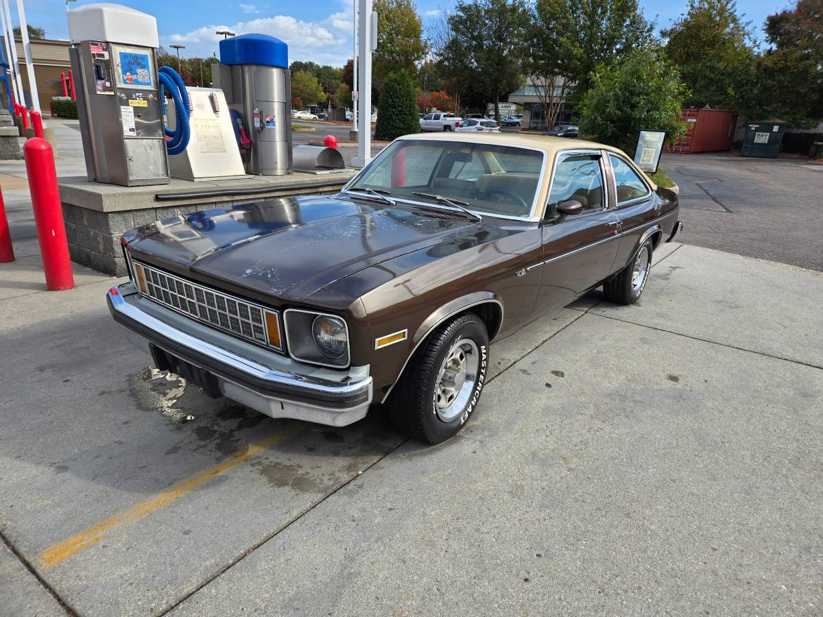 Chevrolet-Nova-1977-brown-87548-17