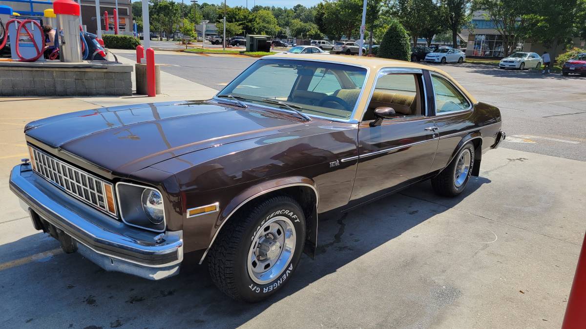 Chevrolet-Nova-1977-brown-87548