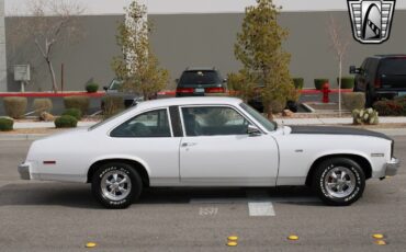 Chevrolet-Nova-1978-White-Black-6090-9