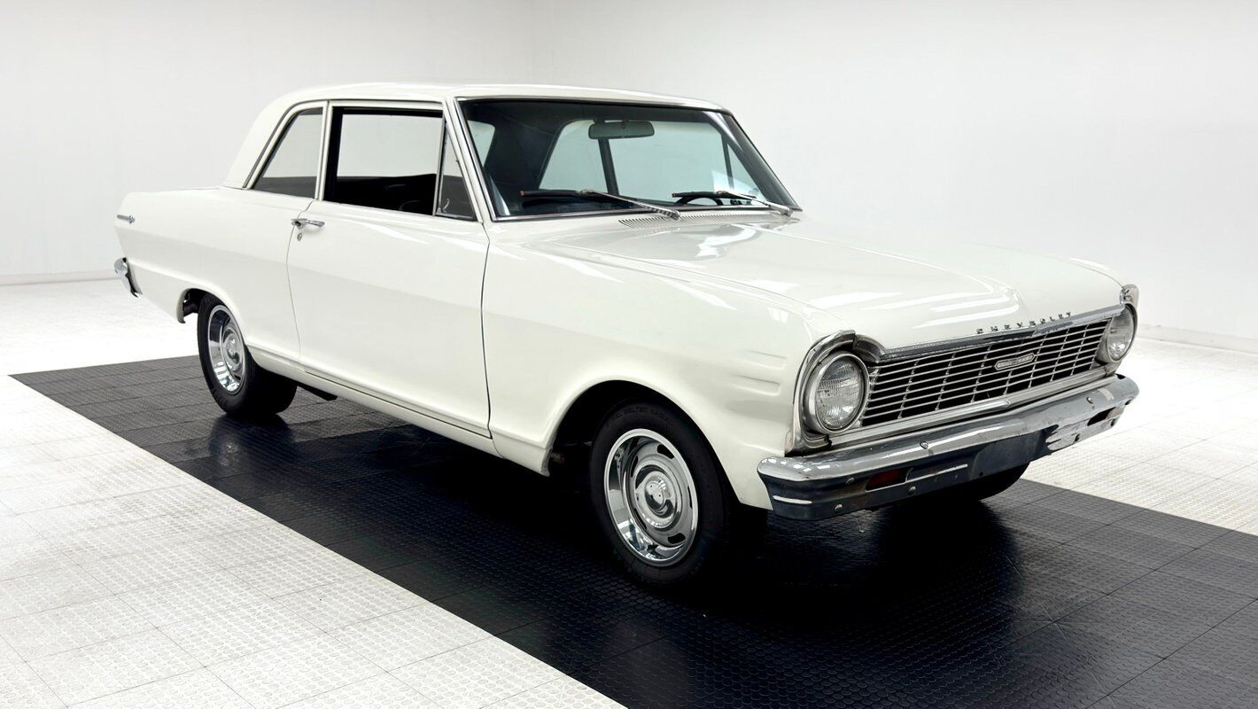 Chevrolet-Nova-Berline-1965-White-Black-117276-6