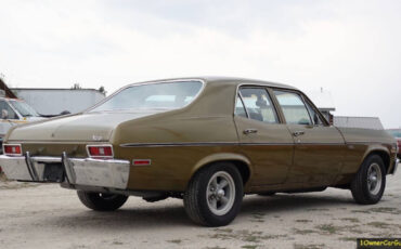 Chevrolet-Nova-Berline-1972-Green-Black-135708-23