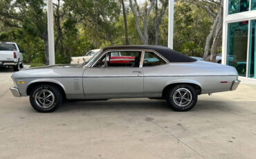 Chevrolet-Nova-Break-1970-Silver-Black-103679-10