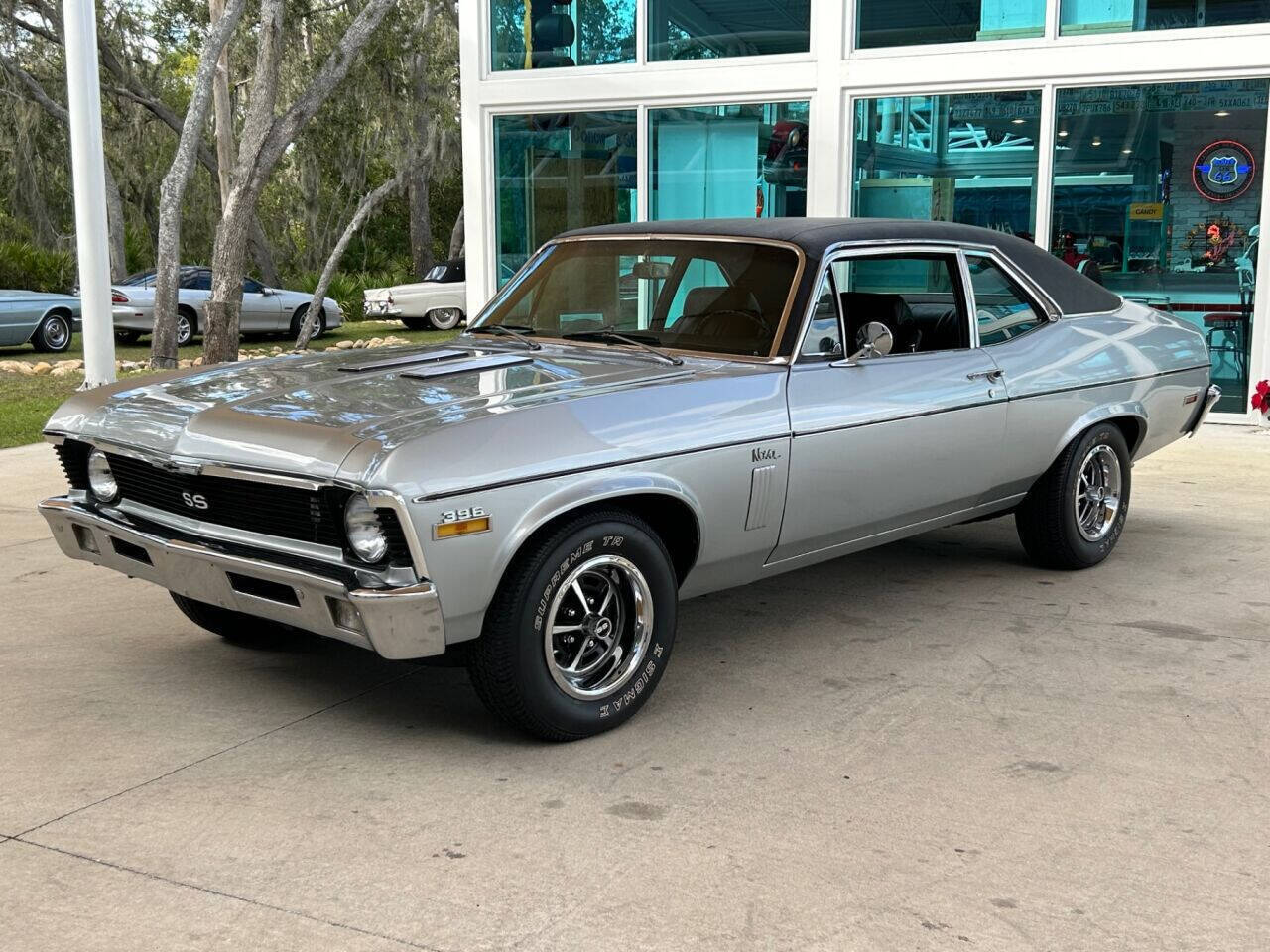 Chevrolet-Nova-Break-1970-Silver-Black-103679-11