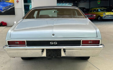 Chevrolet-Nova-Break-1970-Silver-Black-103679-5