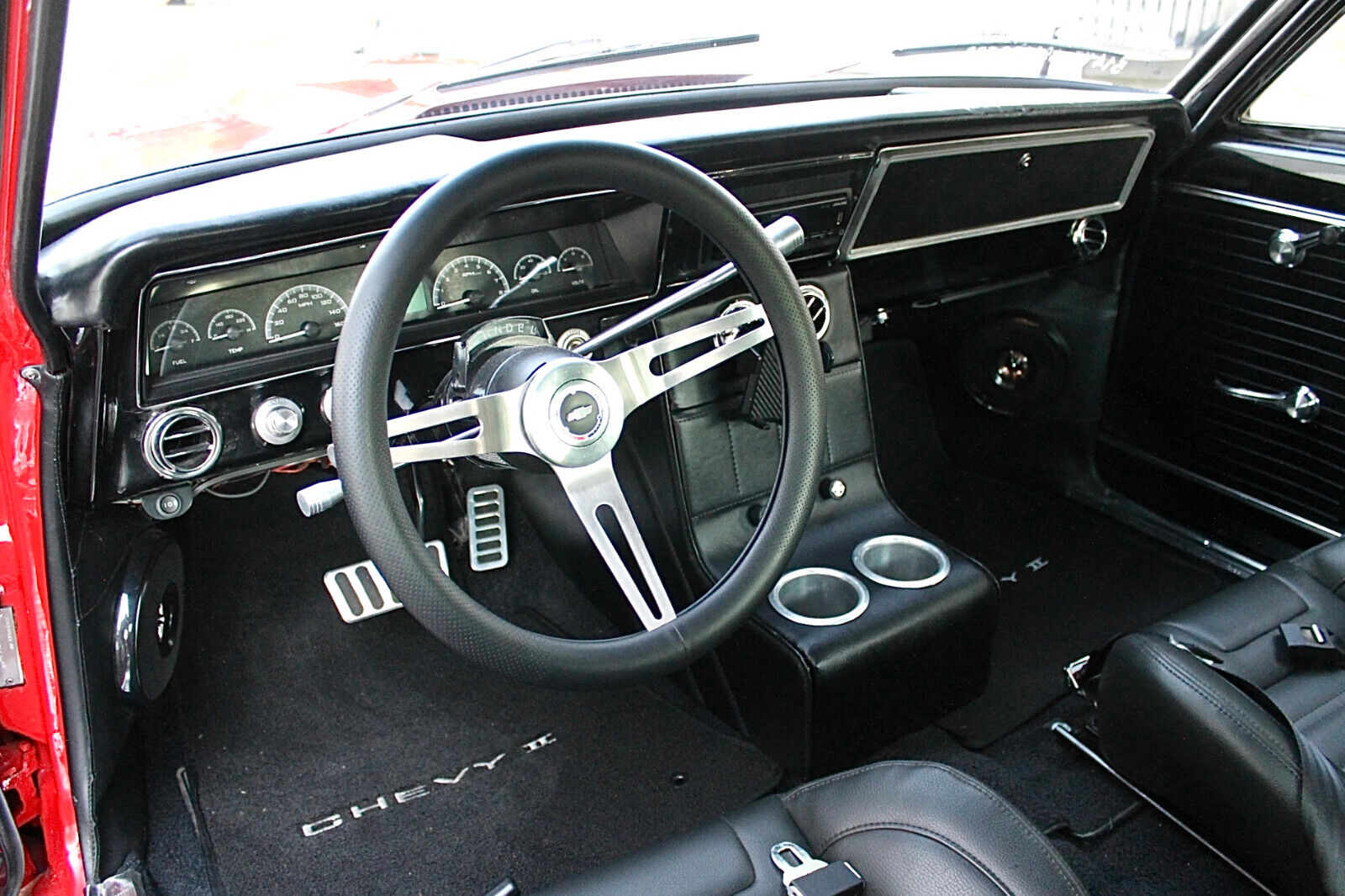 Chevrolet-Nova-Coupe-1966-Red-Black-1228-10