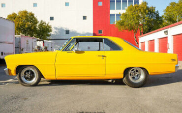 Chevrolet-Nova-Coupe-1966-Yellow-Black-632-2