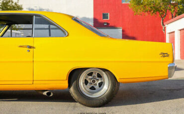 Chevrolet-Nova-Coupe-1966-Yellow-Black-632-4