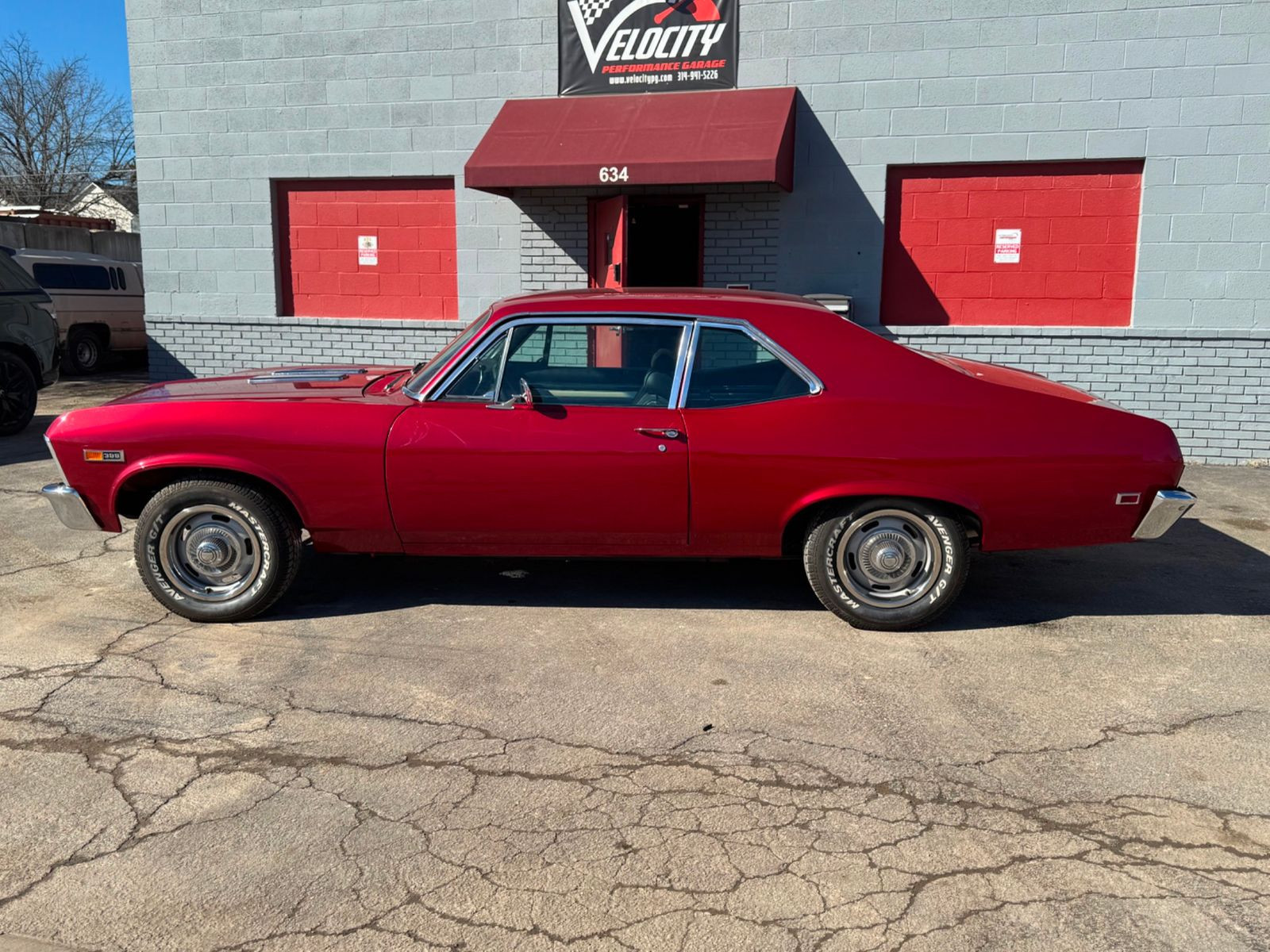 Chevrolet-Nova-Coupe-1969-Burgundy-Black-3-1