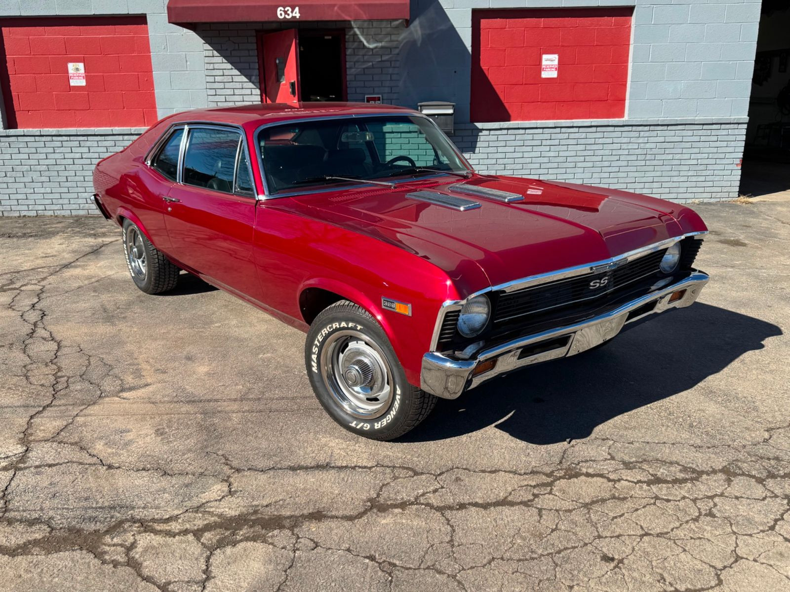 Chevrolet-Nova-Coupe-1969-Burgundy-Black-3-3