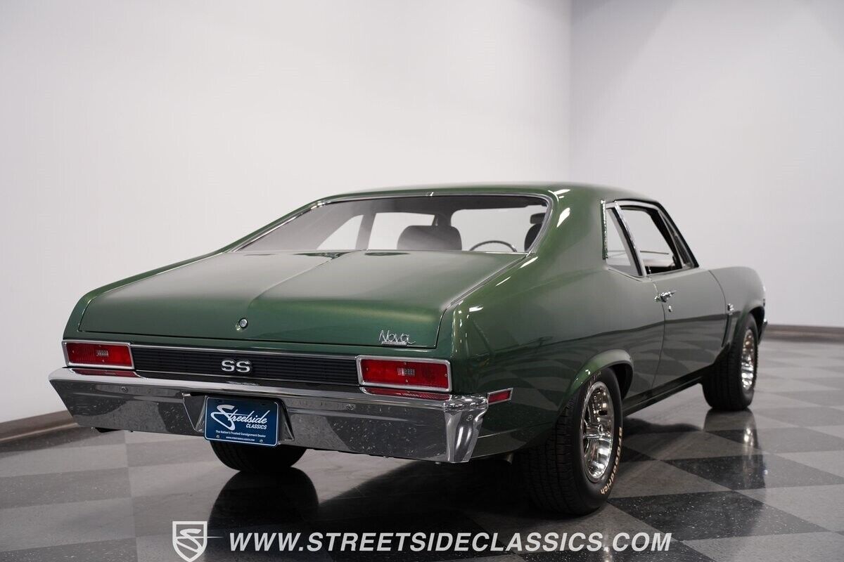 Chevrolet-Nova-Coupe-1970-Green-Black-104448-8