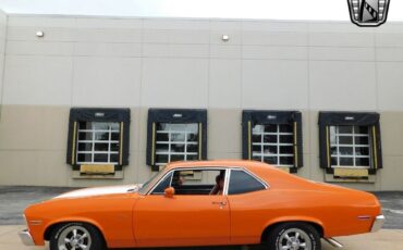 Chevrolet-Nova-Coupe-1971-Orange-Orange-5174-5