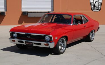 Chevrolet-Nova-Coupe-1971-Red-Black-70069-3