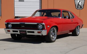 Chevrolet-Nova-Coupe-1971-Red-Black-70069-4