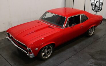 Chevrolet-Nova-Coupe-1971-Red-Black-70069-8