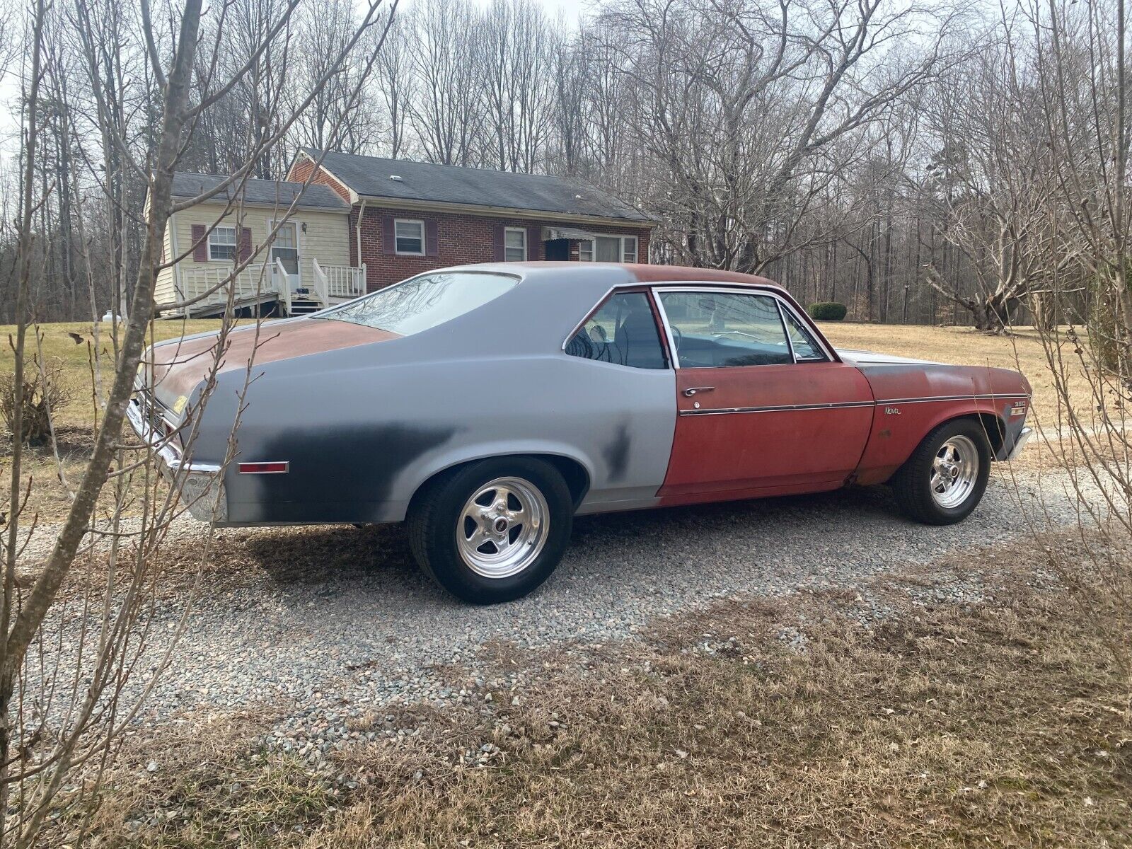 Chevrolet-Nova-Coupe-1972-128110-11