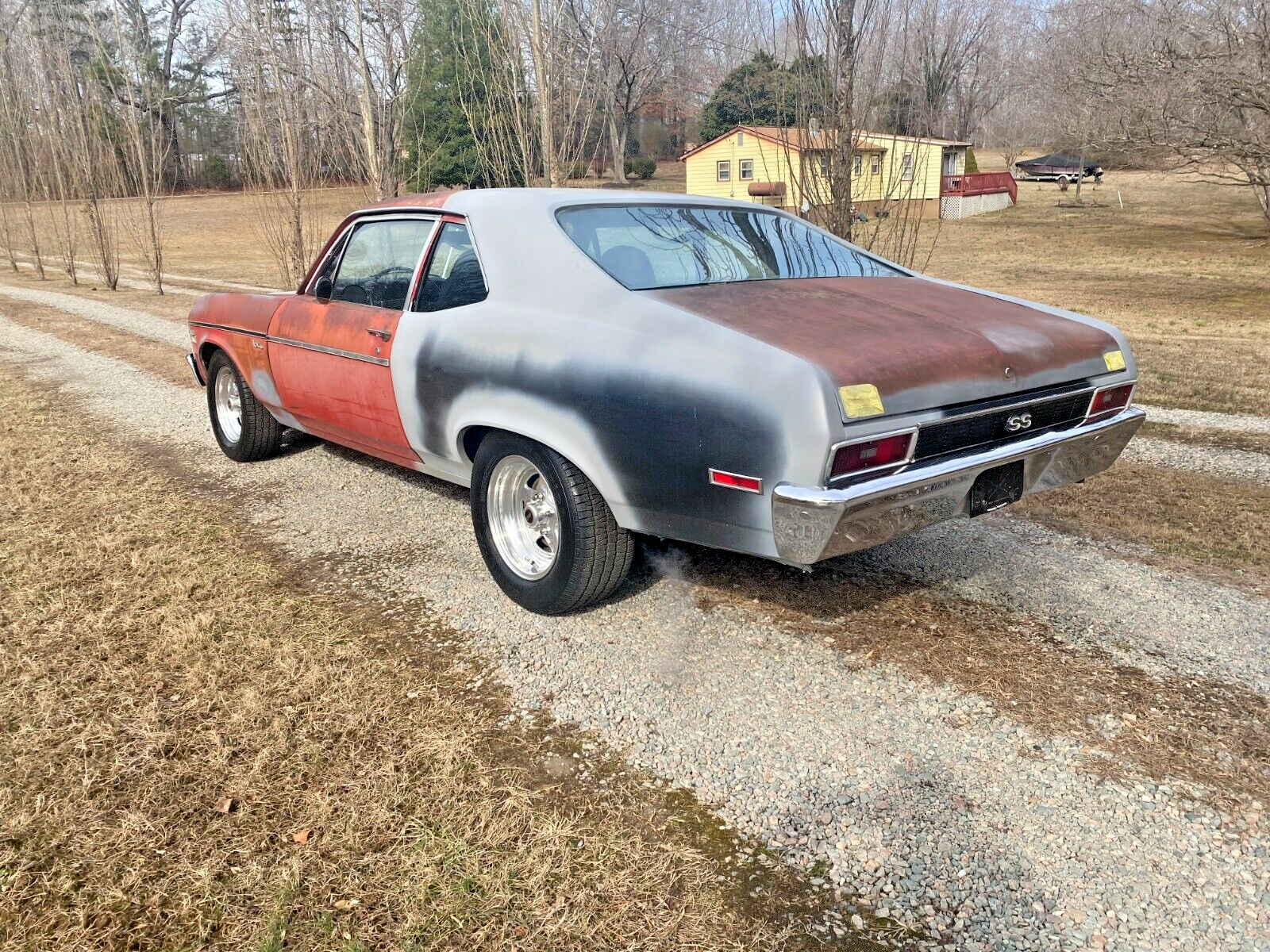 Chevrolet-Nova-Coupe-1972-128110-21