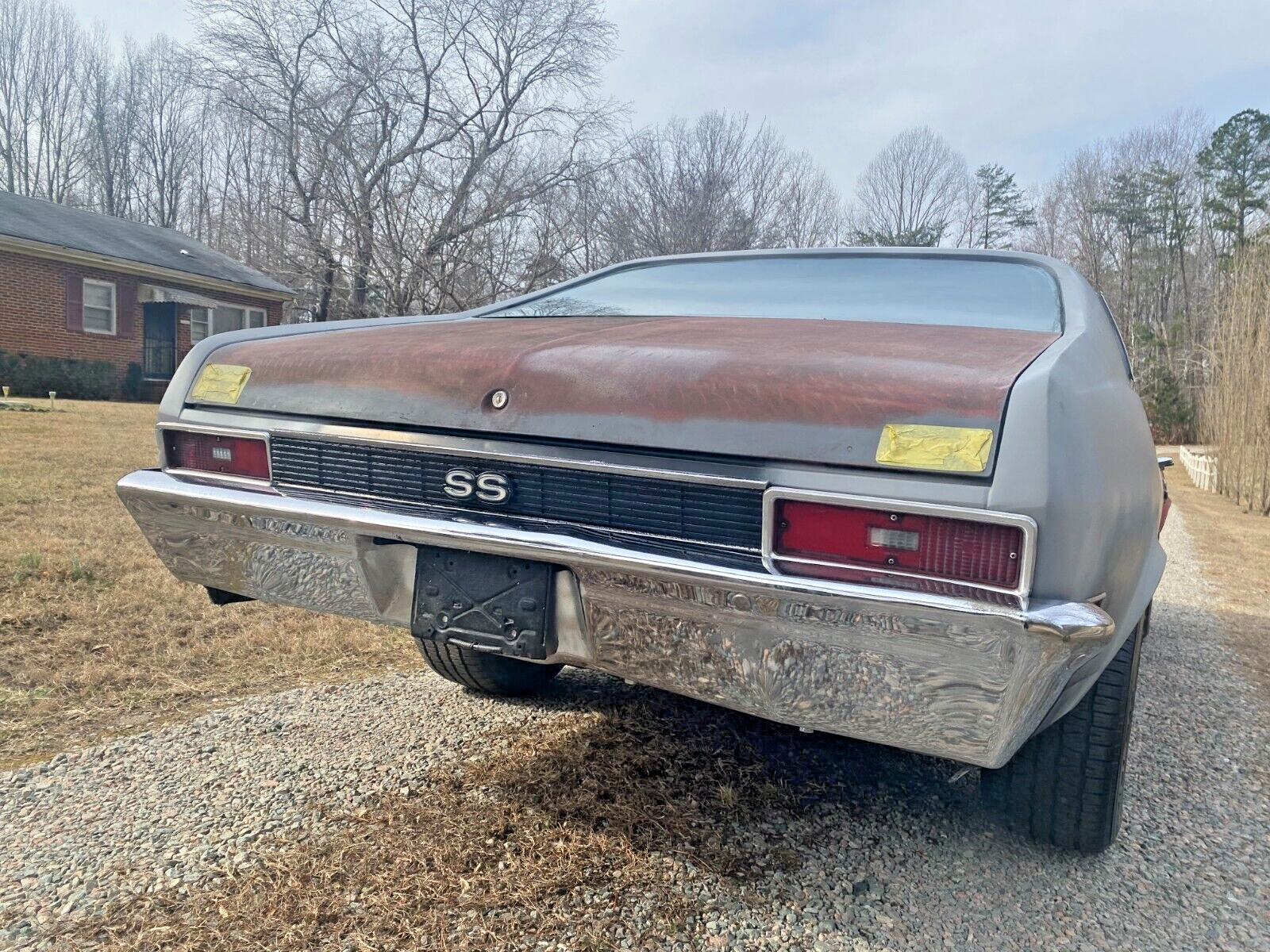 Chevrolet-Nova-Coupe-1972-128110-23