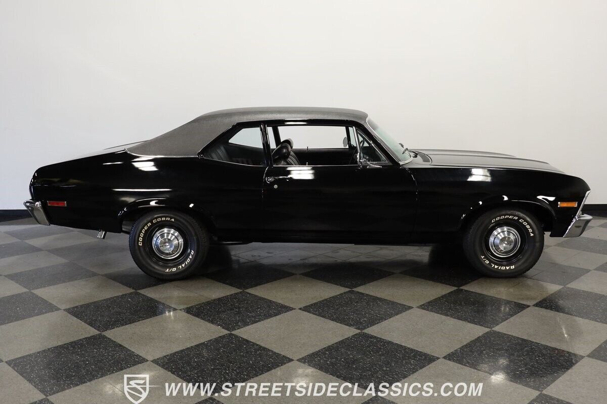 Chevrolet-Nova-Coupe-1972-Black-Black-139765-12