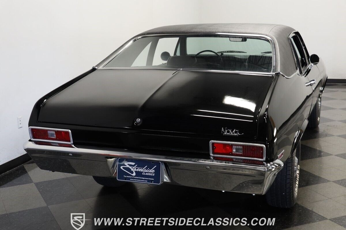 Chevrolet-Nova-Coupe-1972-Black-Black-139765-9