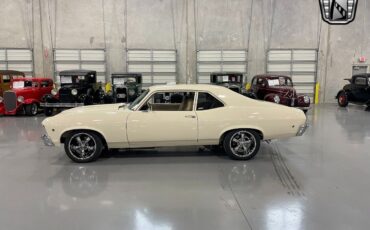 Chevrolet-Nova-Coupe-1972-Cream-Tan-10165-3