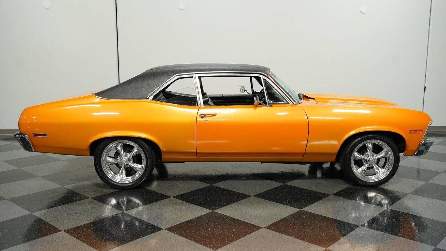 Chevrolet-Nova-Coupe-1972-Gold-Black-119621-11