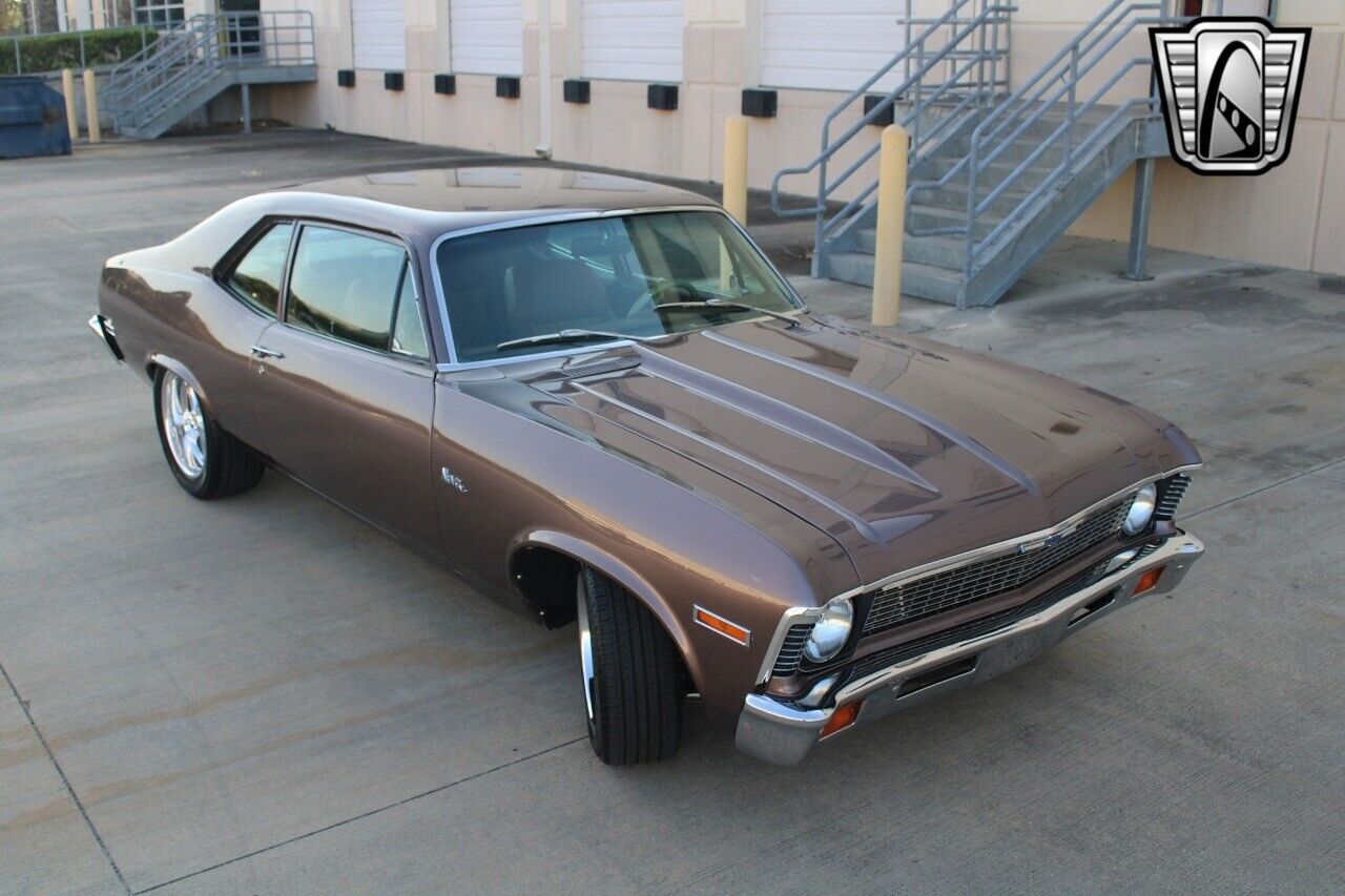 Chevrolet-Nova-Coupe-1972-Gray-Tan-10-8