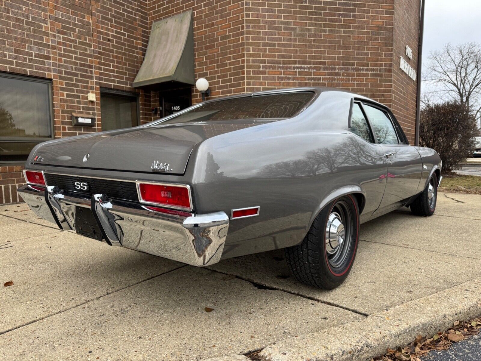 Chevrolet-Nova-Coupe-1972-Silver-131211-11