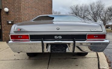 Chevrolet-Nova-Coupe-1972-Silver-131211-12