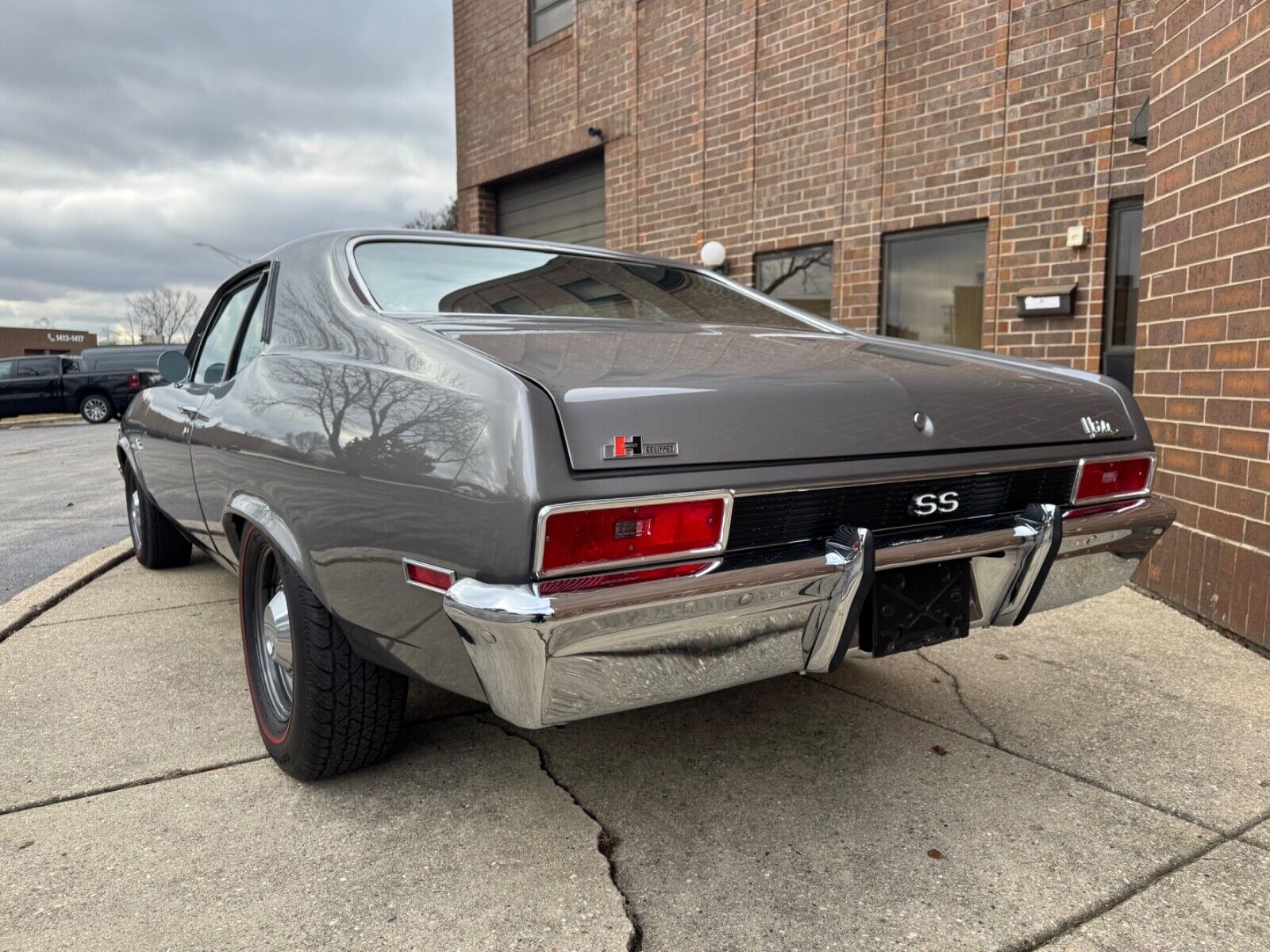 Chevrolet-Nova-Coupe-1972-Silver-131211-4