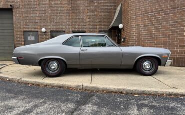 Chevrolet-Nova-Coupe-1972-Silver-131211-9