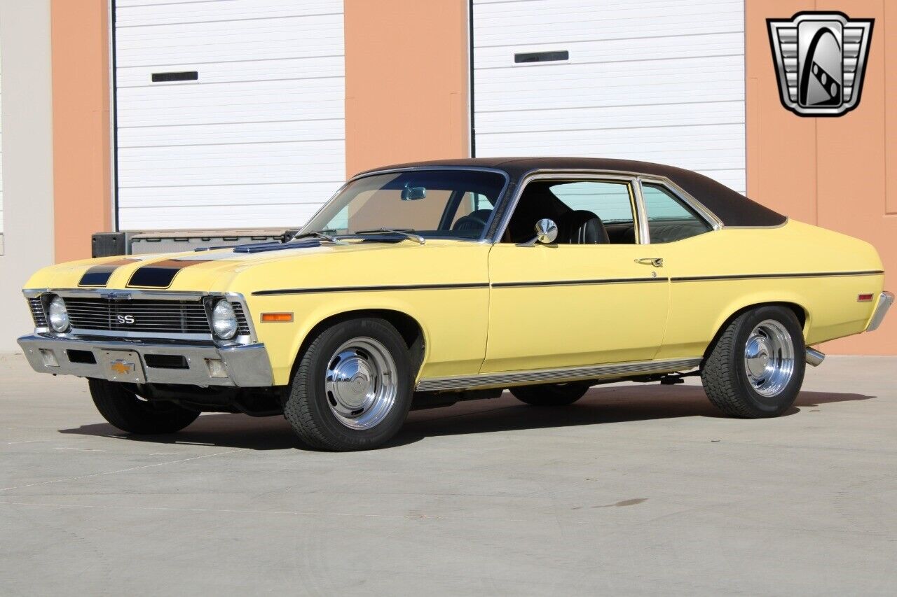 Chevrolet-Nova-Coupe-1972-Yellow-Black-112652-3