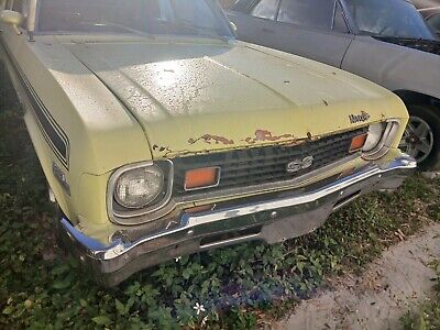 Chevrolet-Nova-Coupe-1973-Yellow-251058-2