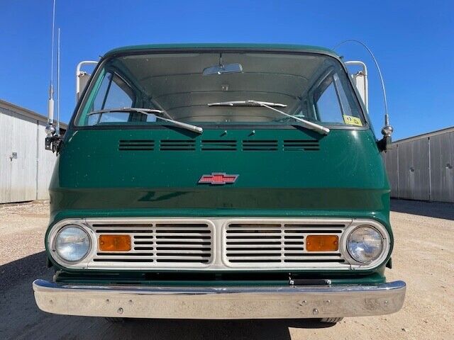 Chevrolet-Other-1968-Green-83686-28