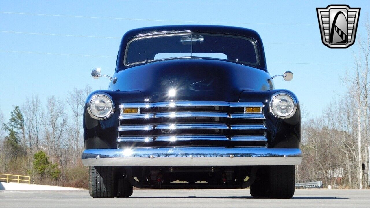 Chevrolet-Other-Pickups-1952-Black-Brown-2-2