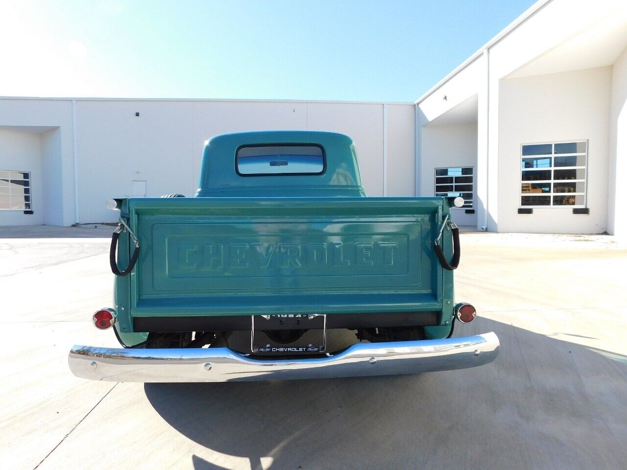 Chevrolet-Other-Pickups-1954-Green-Saddle-203-9