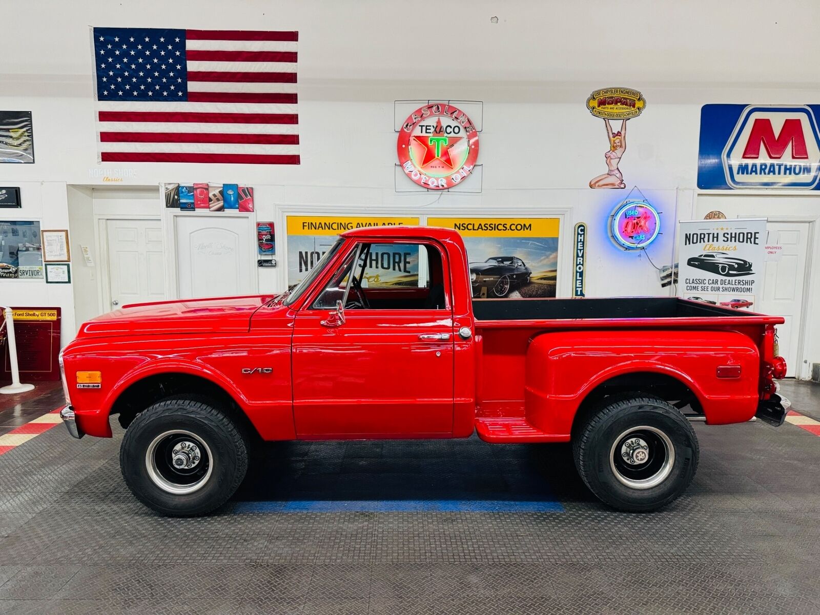 Chevrolet-Other-Pickups-1972-Red-Black-2165-3