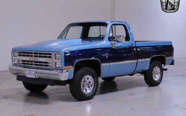 Chevrolet-Other-Pickups-1986-Blue-Blue-964-2