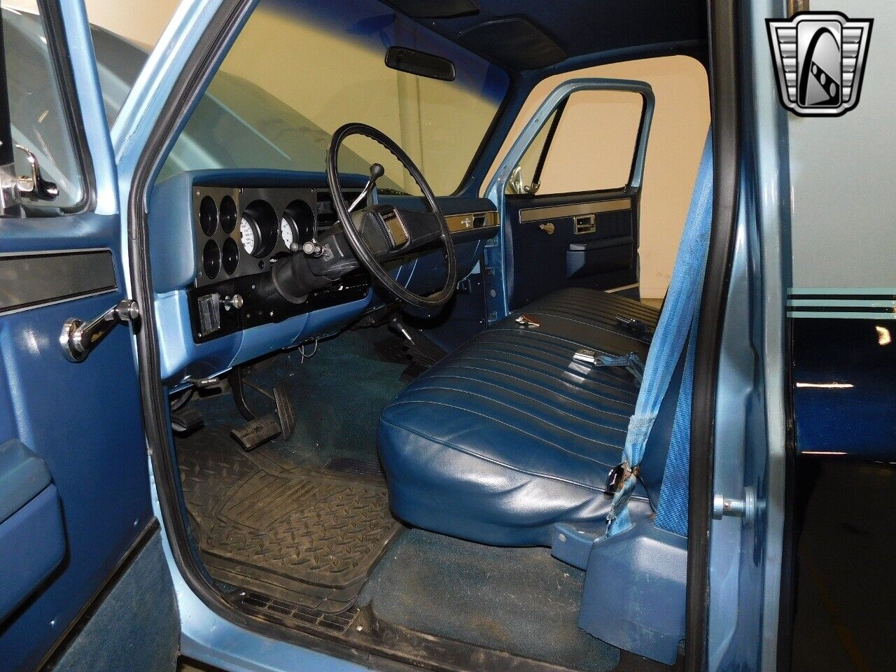 Chevrolet-Other-Pickups-1986-Blue-Blue-964-6