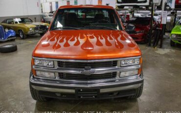 Chevrolet-Other-Pickups-1988-Orange-Black-205833-9