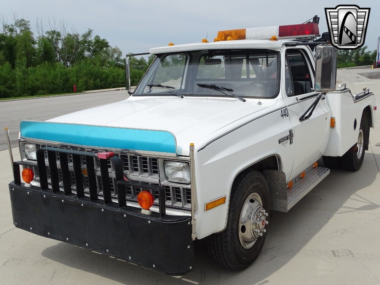 Chevrolet-Other-Pickups-Cabriolet-1981-White-Black-71914-2