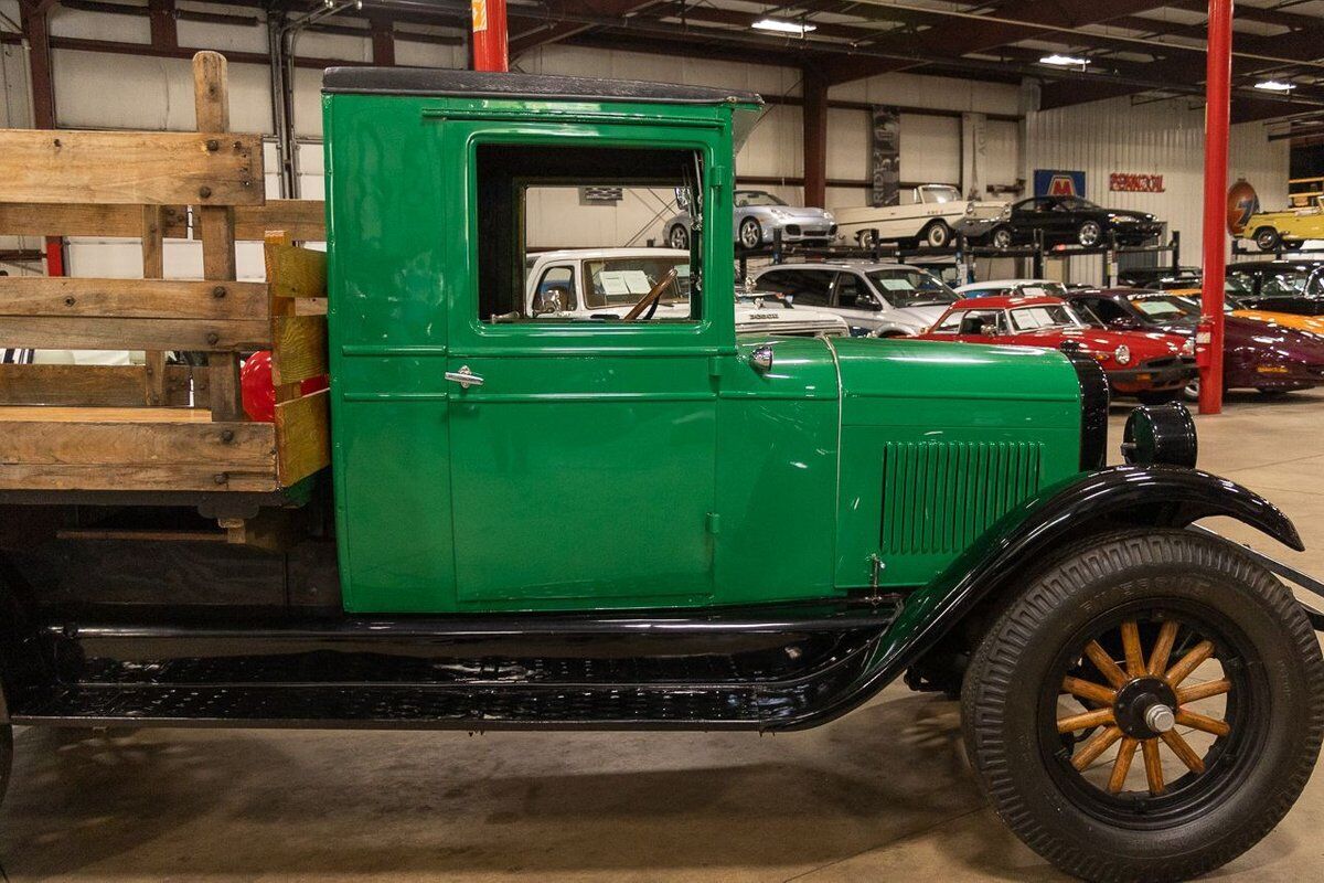 Chevrolet-Other-Pickups-Pickup-1926-Green-Tan-40918-9